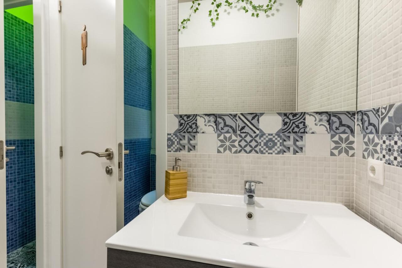 Social - Coliving & Coworking - Madrid Hostel Εξωτερικό φωτογραφία